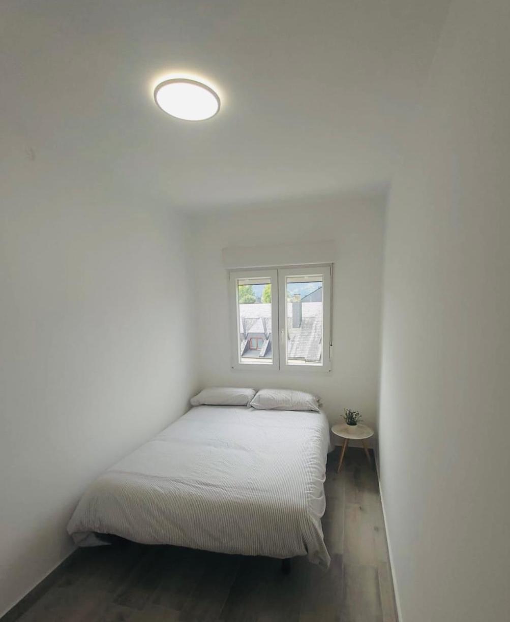 Apartment Descubre Cantabria! Piso Con 3 Habitaciones, Con Capacidad Hasta 5 Personas! Entero!